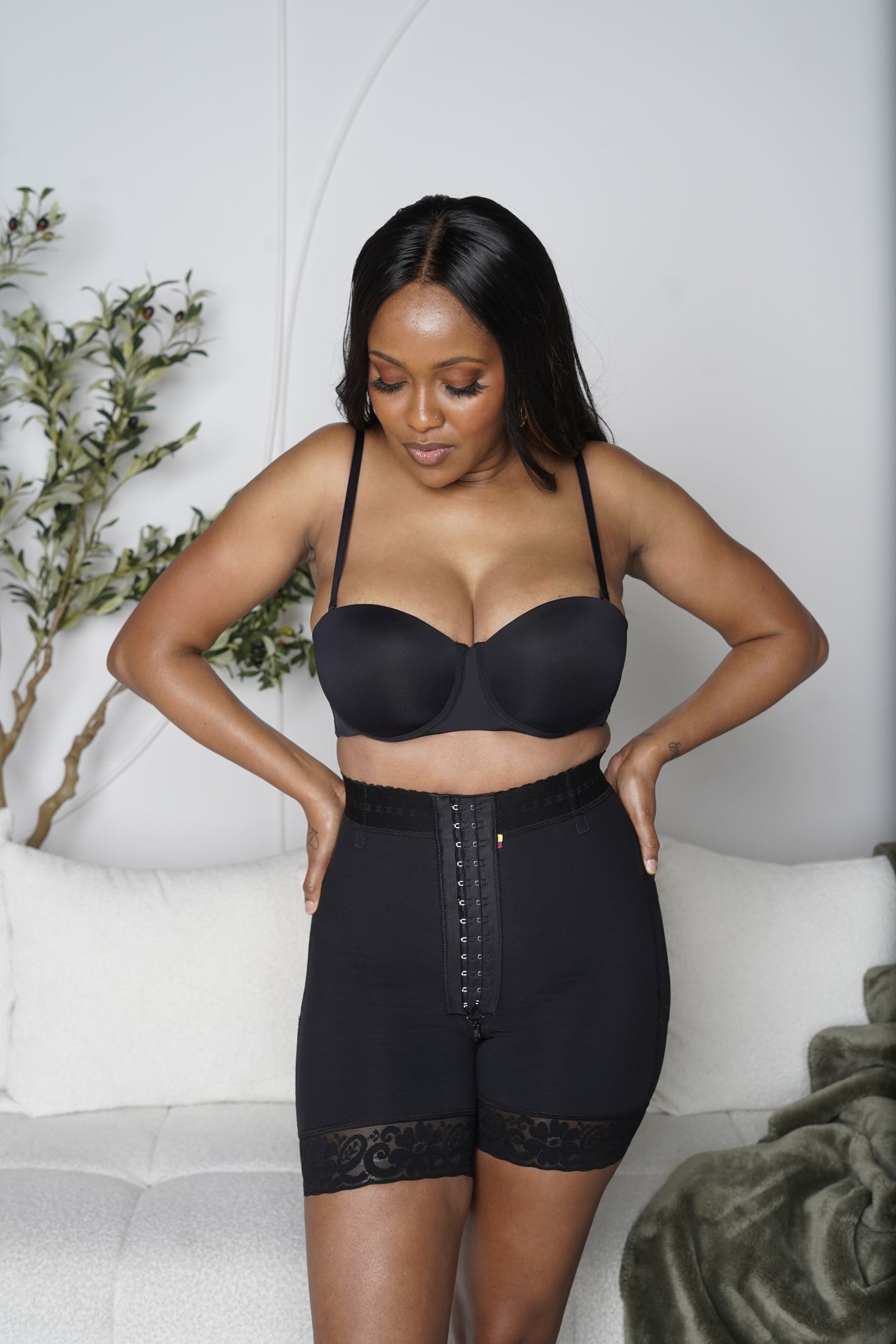 Top Tier Hourglass Shorts